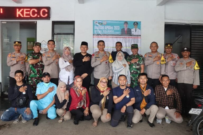 Pasca Pemilu Kapolda Jabar Tinjau Kesiapsiagaan Penyelenggara Pemilu Dan Personil Pam Tps Di Garut