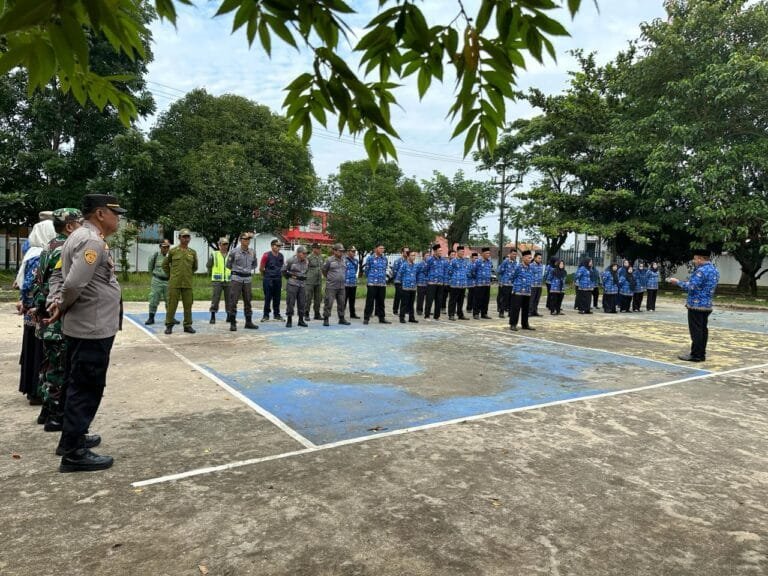 Kapolsek Tegalwaru Bersama Muspika Giat Upacara Hari Kesadaran Nasional 2024