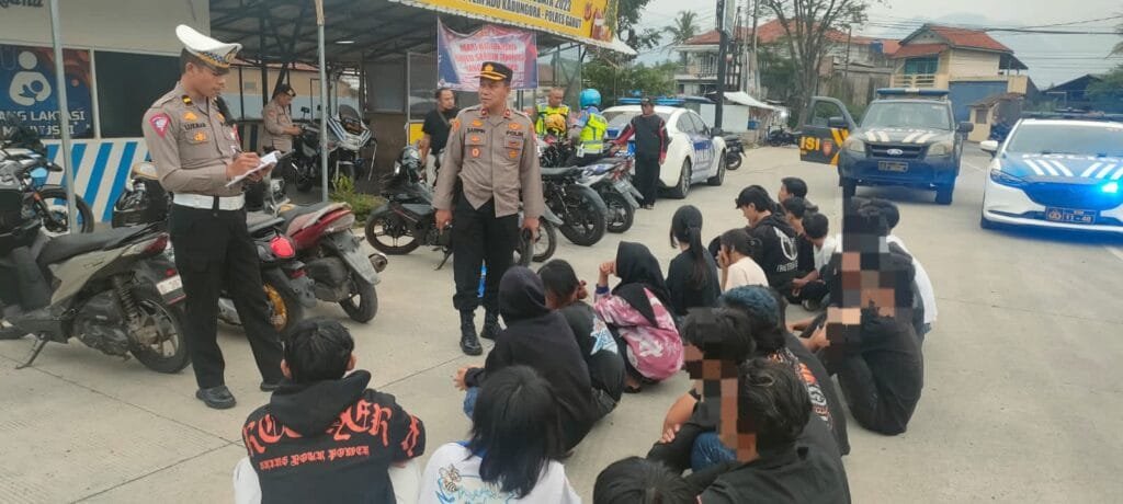 Polsek Kadungora Berkolaborasi Dengan Sat Lantas Polres Garut Amankan Rombongan Motor XTC
