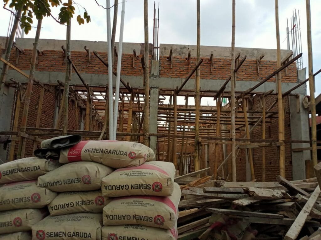 Diduga Bangunan  4 unit Tak Memiliki izin PGB.