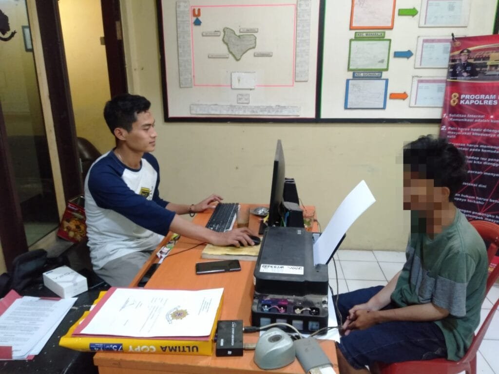 Polsek Wanaraja Polres Garut, Dengan Sigap Berhasil Tangkap Pelaku Penjambretan HP