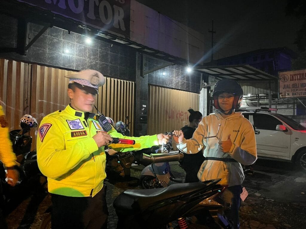 Kabid Humas Polda Jabar : Ops Keselamatan Lodaya 2024, Polisi lakukan Penertiban Knalpot Tidak Sesuai Spesifikasi Teknis