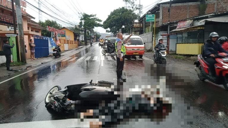 Polsek Kadungora Cek TKP Laka Lantas, Satu Orang Meninggal Dunia