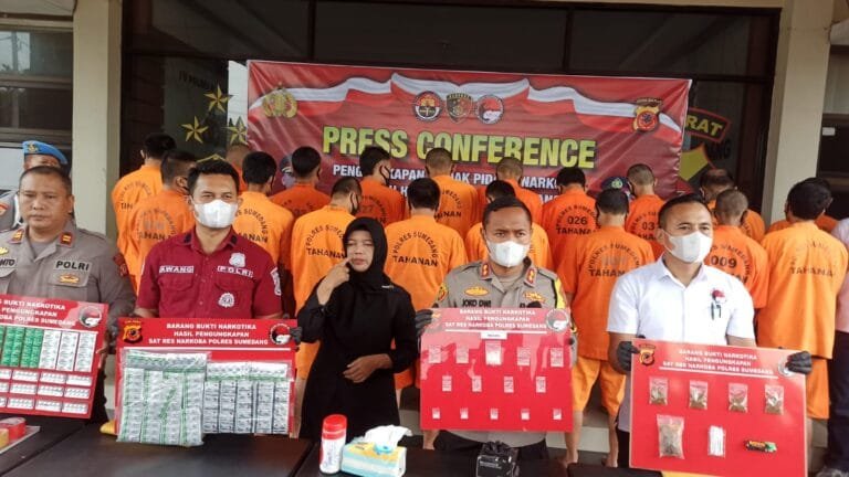Selama Tiga Bulan, Polres Sumedang Berhasil Ungkap 13 Kasus Penyalahgunaan Narkotika dan Na Psikotropika