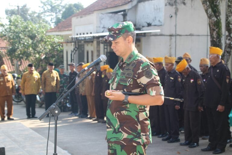 Upacara Ziarah Dan Mengenang Gugurnya 7 Anggota Pasukan Srigala Pada 23 Maret 1949