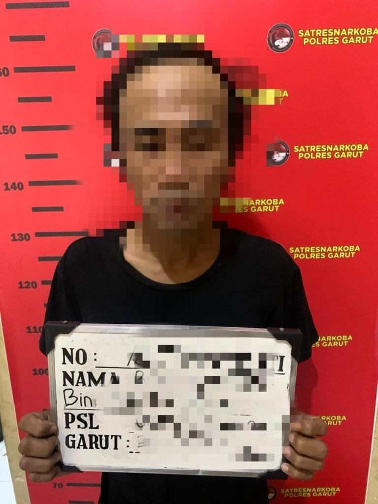 Sat Res Narkoba Polres Garut Ungkap Perkara Tindak Pidana Penyalahgunaan Obat-obatan Tanpa Izin Edar