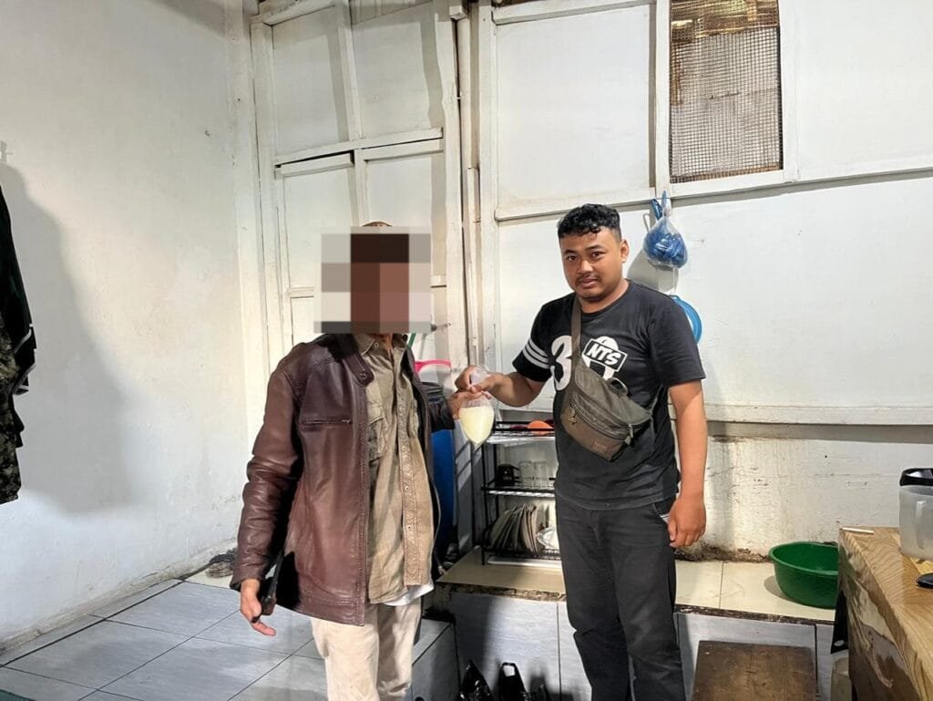 Antisipasi Potensi Gangguan Menjelang Hari Raya Idul Fitri Satuan Reserse Narkoba Polres Garut Razia Minuman Keras