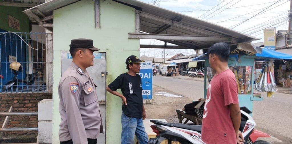 Prekat Polsek Banyusari Giat Patroli Jalan Raya Antisipasi Kejahatan