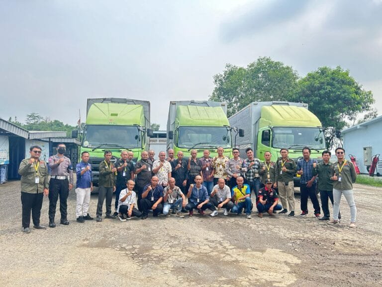 Satlantas Polres Karawang Ajak Driver Ekspedisi untuk Utamakan Keselamatan