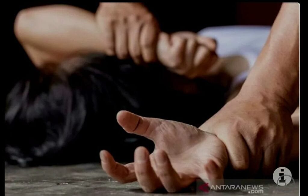 Sunggu Bejat Ustadz Pondok Pesantren Babusa Aldahamu Menggauli Santrinya Sendiri