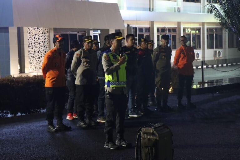 Polres Garut Lakukan Patroli Mitigasi Bencana Paska Gempa