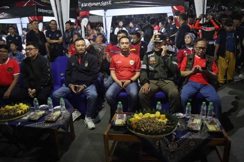 Dihadiri Ribuan Penonton Polres Garut Jamin Keamanan Acara Nobar Timnas Indonesia U23