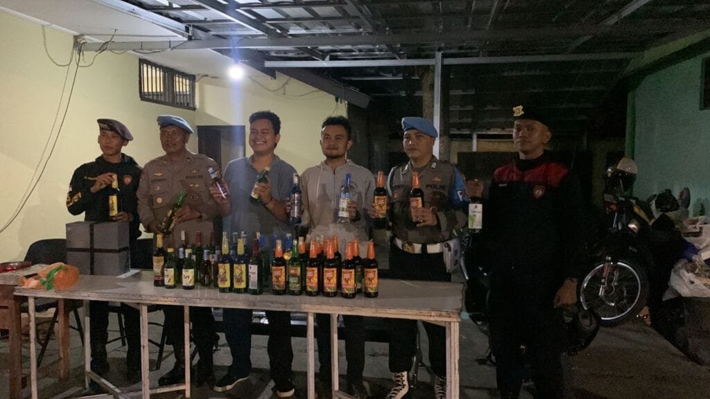 Operasi Penindakan Minuman Keras Tanpa Izin Berhasil Dilakukan Polres Garut