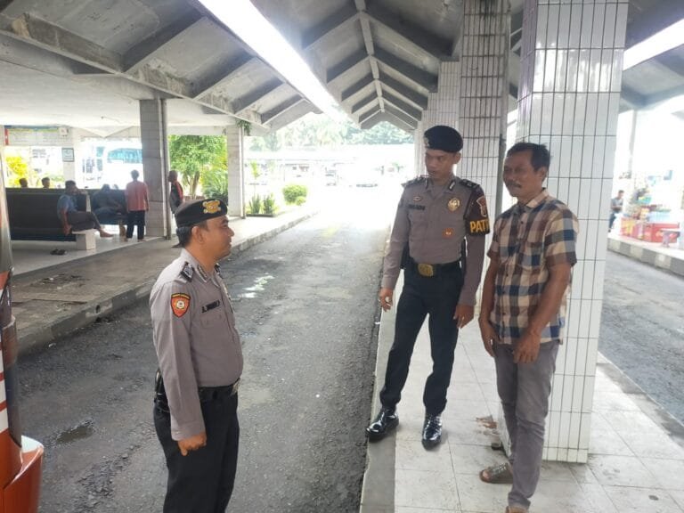 Kabid Humas Polda Jabar : Cegah Aksi Kejahatan, Polisi Pantau dengan Sasaran Premanisme di Terminal Ciamis