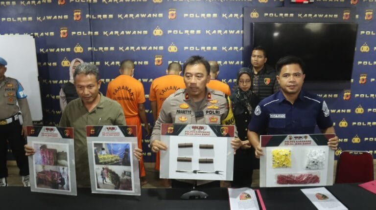 Tiga Pelaku Pengoplos Gas LPG Subsidi Berhasil dibekuk Polres Karawang