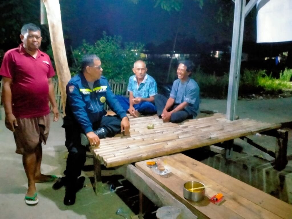 Polres Karawang Laksanakan Giat Sambang dan Patroli Keliling di Kelurahan Mekarjati