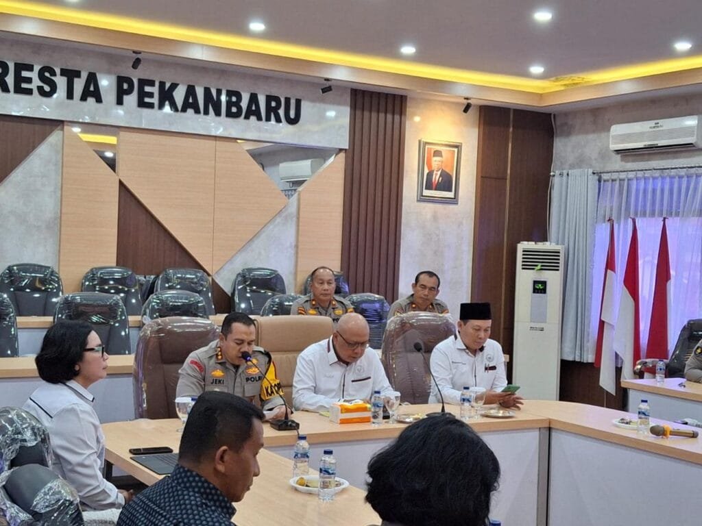 Kompolnas Lakukan Pengawasan Kesiapan Pengamanan Pilkada Polda Riau.