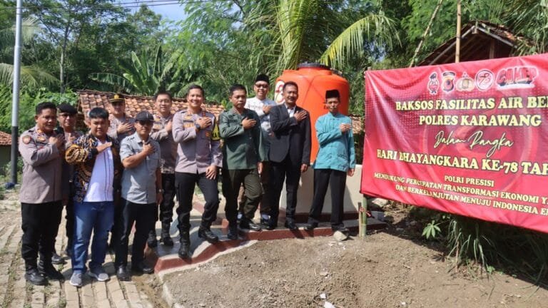 Pembangunan Fasilitas Air Bersih dan Pembuatan Sumur Bor Dalam Rangka HUT Bhayangkara Ke 78 Polres Karawang.