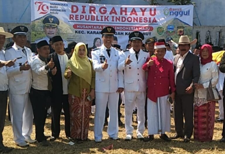 Kecamatan Karangtengah Sambut HUT RI Ke-79, Di Meriahkan Karnaval Berbagai Kesenian Dan Hiburan.