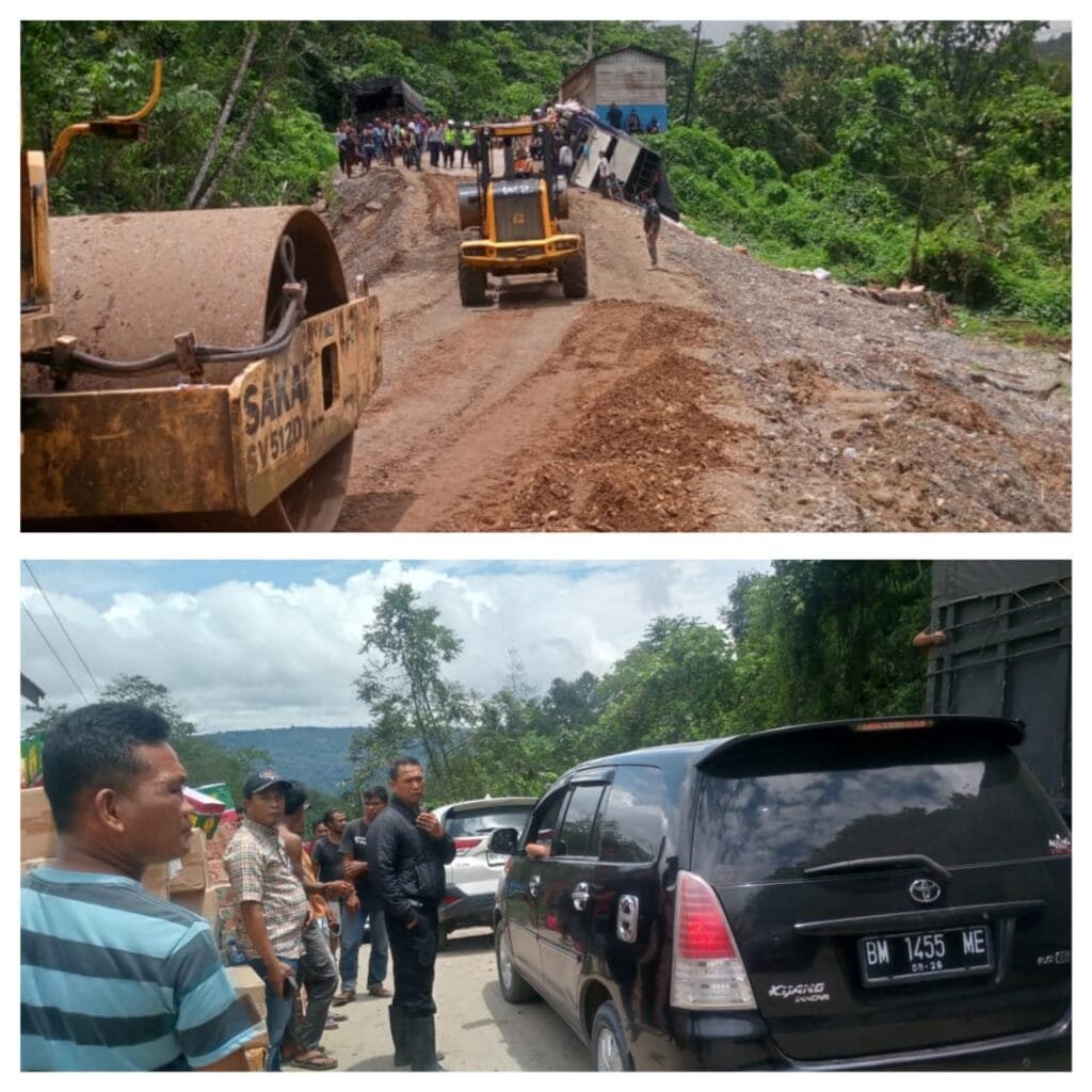Kasatlantas Polres Tapsel AKP Danil Saragi SH, MH Siaga Kemacetan di Jalan Batu Jomba Sipirok Akibat Tanjakan Licin dan Truk Terguling