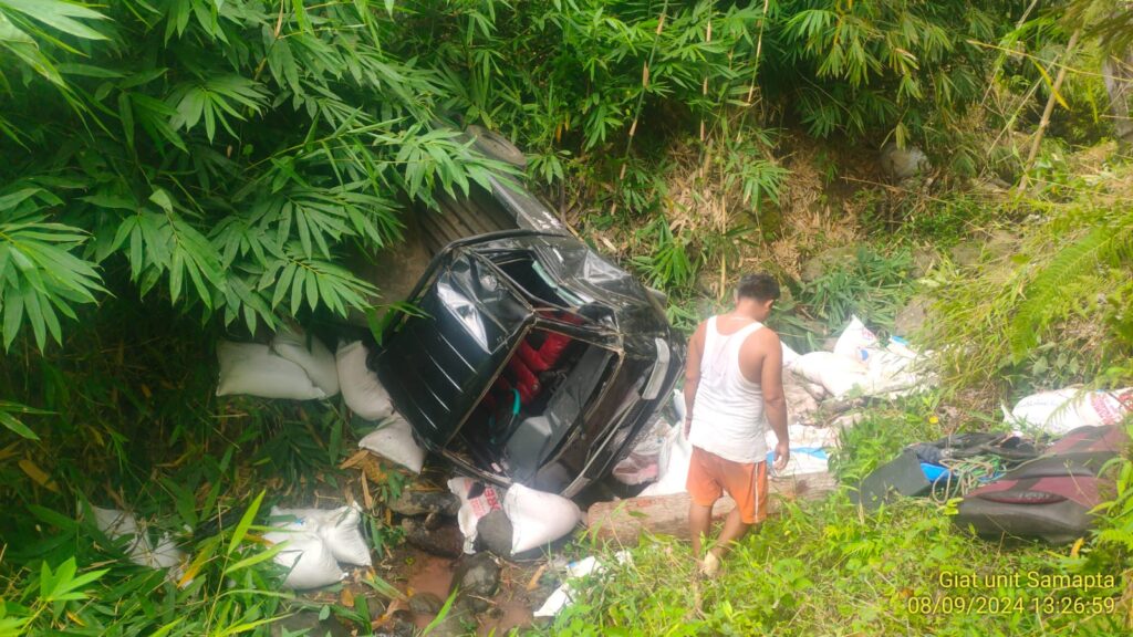 Kecelakaan Lalu Lintas Tunggal Kendaraan Terperosok Ke Jurang 1 IMG 20240909 WA0011