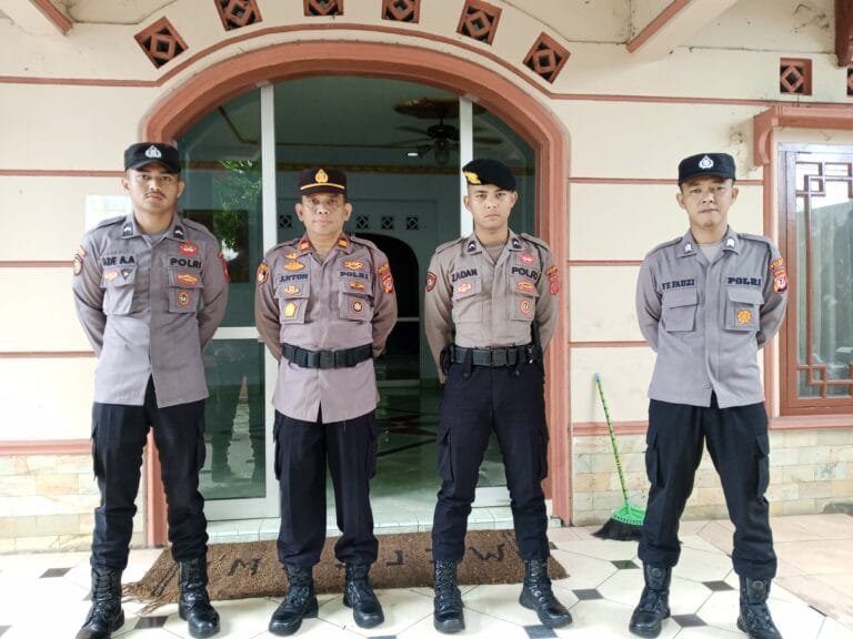 Ops Mantap Praja, Polres Ciamis Siagakan Anggota Pengamanan di Gudang Logistik KPU