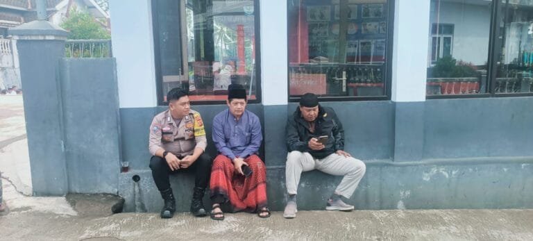 Cipta Kondisi, Polsek Cikoneng Polres Ciamis Koorkom Kamtibmas ke Warga Gunung Asih