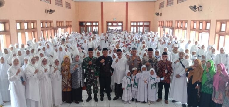 Polsek Banjarsari Polres Ciamis Gelar Pengamanan Gebyar Manasik Haji Ibu dan Anak Himpaudi