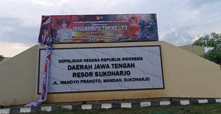 Pimpinan Media Online Chibernews Yulindatan Resmi Melaporkan Manajer Hotel Ken’dedes ke Polres Sukoharjo