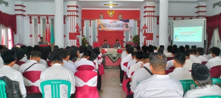 Kapolsek Rancah Polres Ciamis Hadiri Pelantikan dan Bimtek PTPS Kecamatan Rancah