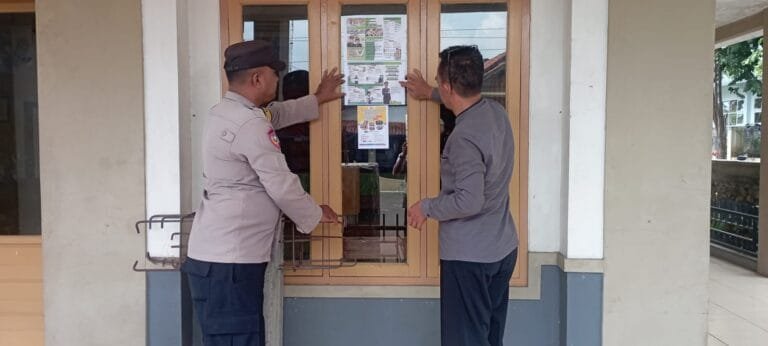 Rekrutmen Polri, Polsek Kawali Polres Ciamis Sosialisasikan ke Warga Desa Awiluar