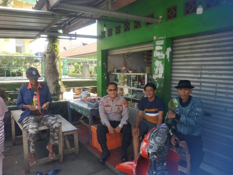 Cooling System, Polsek Cipaku Polres Ciamis Patroli Kamtibmas ke Warga Desa Buniseuri