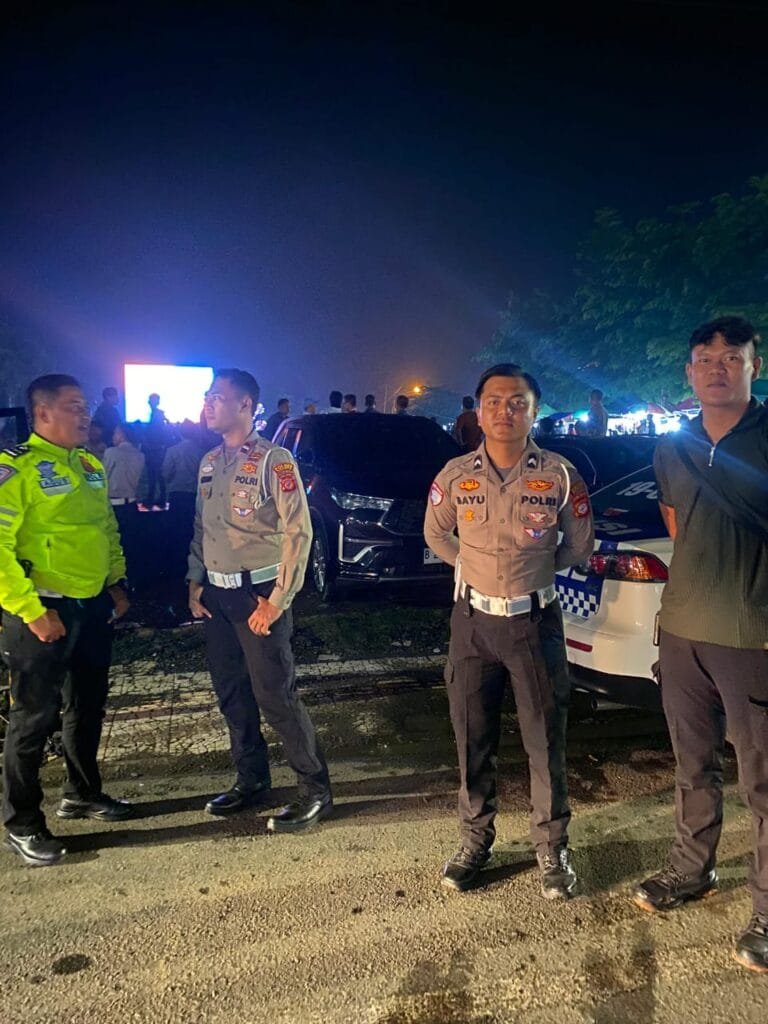 Polres Ciamis Siagakan Personel Pengamanan Paslon Pilkada Ciamis di Acara Nobar Timnas Indonesia
