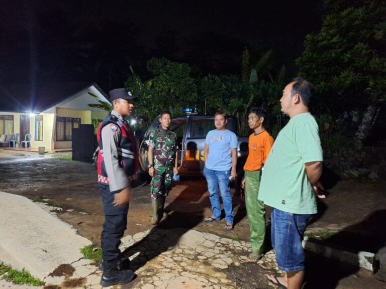 Cooling System, Polsek Sukadana Polres Ciamis Koorkom Kamtibmas ke Warga Desa Salakaria