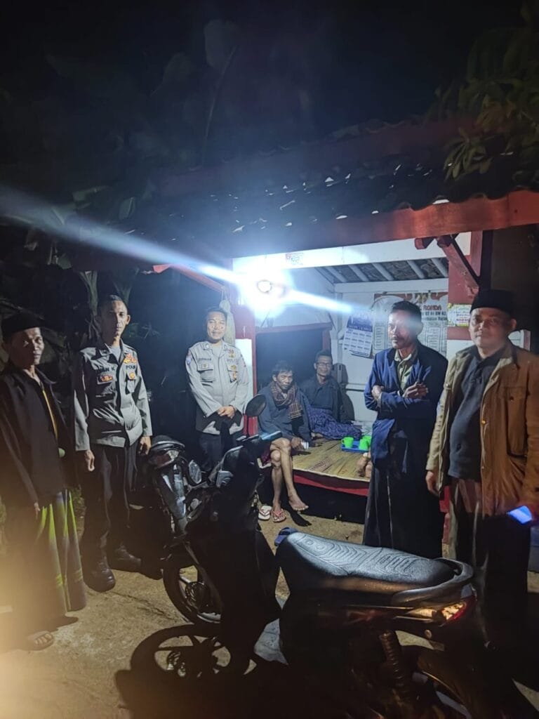 Berikan Rasa Nyaman, Polsek Rajadesa Polres Ciamis Intens Patroli KRYD ke Pemukiman Warga