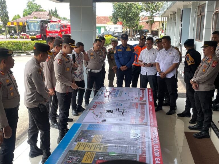 Kapolres Garut Pimpin Pengamanan Debat Publik Pilkada 2024 Yang Kedua