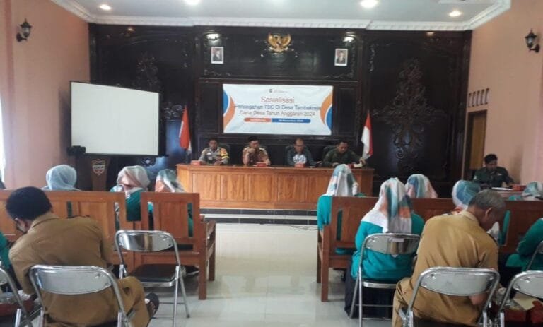 Polsek Lakbok Polres Ciamis Ikut Sosialisasi Penyakit Menular ke Masyarakat Desa Tambakreja