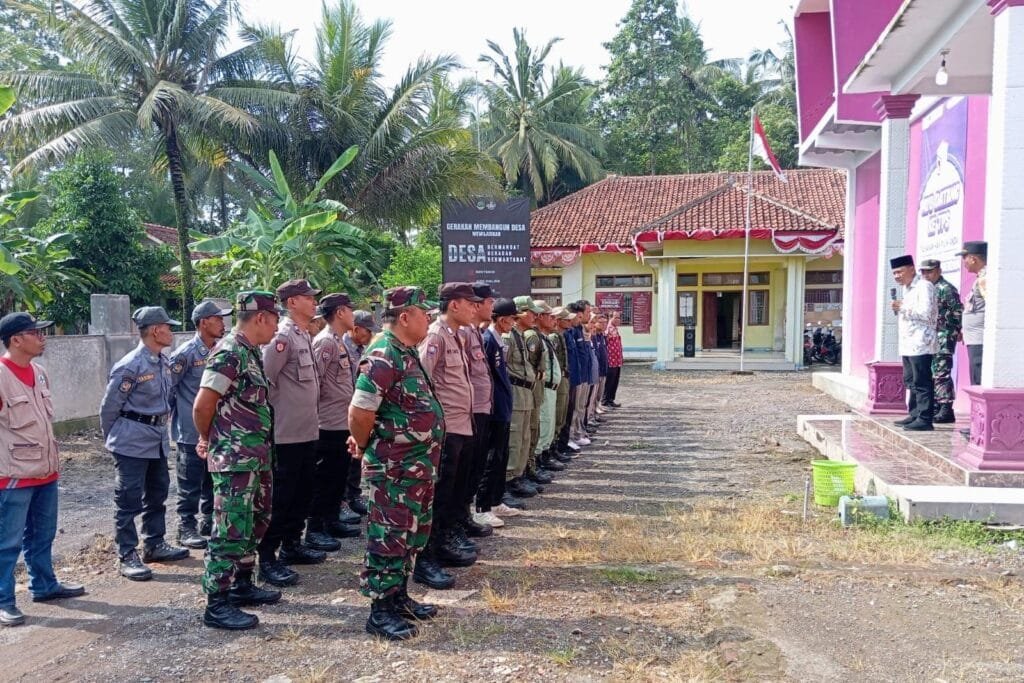 Polsek Lakbok Apel Gabungan Kesiapan Pilkada Serentak 2024 Tingkat Kecamatan Lakbok