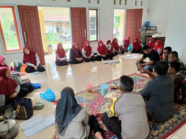 Cooling System, Polsek Cipaku Koorkom Bahaya TPPO dan Jaga HanPangan ke KWT Gemilang