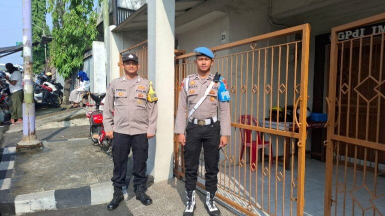 Antisipasi Gangguan Kamtibmas, Polres Ciamis Siagakan Personel di Gereja Pantekosta Ciamis