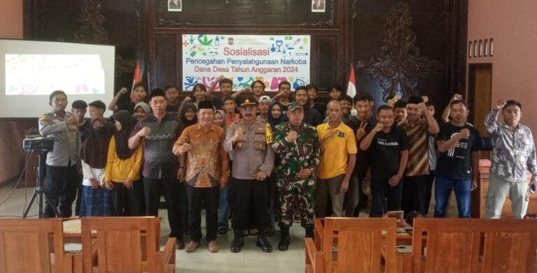 Polsek Lakbok Polres Ciamis Sosialisasikan Bahaya Narkoba ke Warga Desa Tambakreja