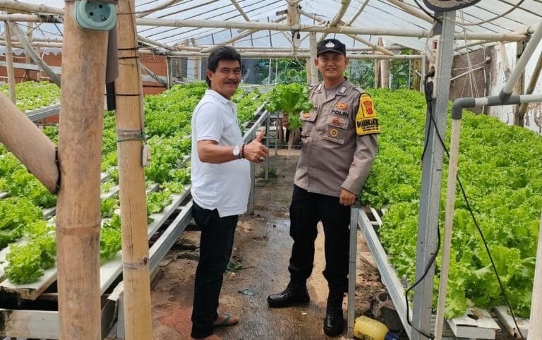 Bhabinkamtibmas Ciamis Ajak Warga Manfaatkan Pekarangan Dukung Ketahanan Pangan