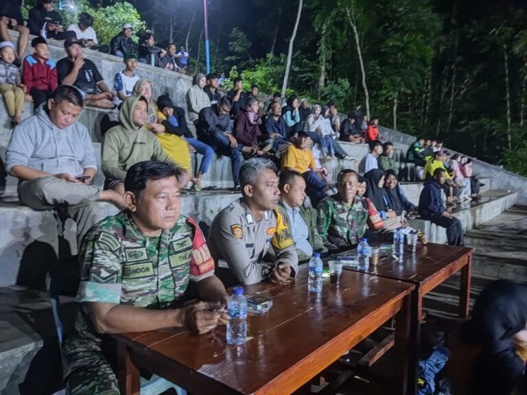 Cipkon Kamtibmas, Polsek Ciamis Polres Ciamis Cooling System Saat Turnamen Bola Voli