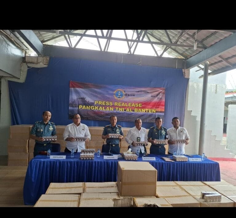 Pengagalan dan Penangkapan  Penyelundupan Roko Ilegal Tindak Sesuai Pita Cukai Oleh Tim F1QR LANAL Banten.
