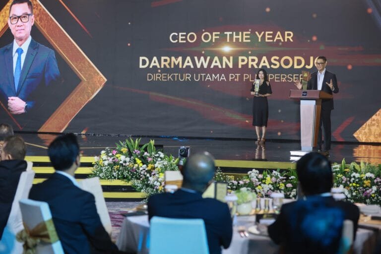 Hattrick! Dirut PLN Darmawan Prasodjo Kembali Dinobatkan Jadi CEO Of The Year 2024