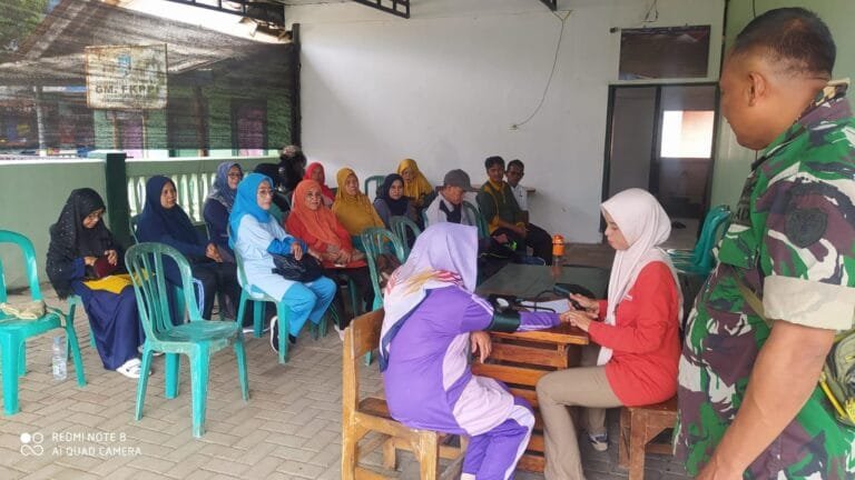 Guna Memastikan Kesehatan Calon Jemaah Haji Tahun 2025 Puskesmas Leuwi Sari Gandeng Koramil 1212/Leuwisari Lakukan Cek Kesehatan Calon Jemaah haji Tingkat Kecamatan Leuwisari Kab. Tasikmalaya