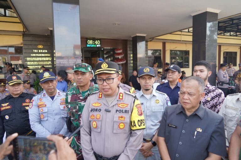 Kapolres Tasikmalaya Kota Pimpin Langsung Apel Gelar Pasukan Operasi Lilin Lodaya 2024