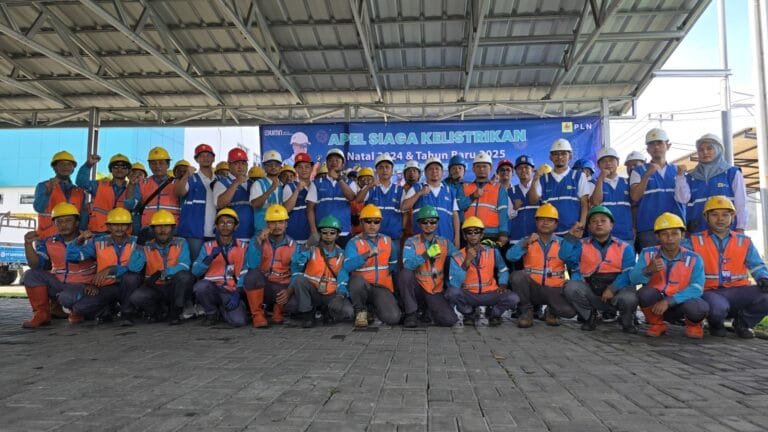 PLN UP3 Tasikmalaya Ikuti Apel Siaga Kelistrikan dan Gelar Peralatan Jelang Natal dan Tahun Baru