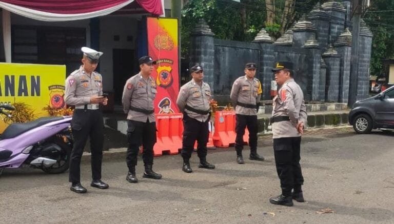 Cek Kesiapan Ops Lilin Lodaya 2024, Personel Pos Pam Karangkamulyan Lakukan Apel Pagi