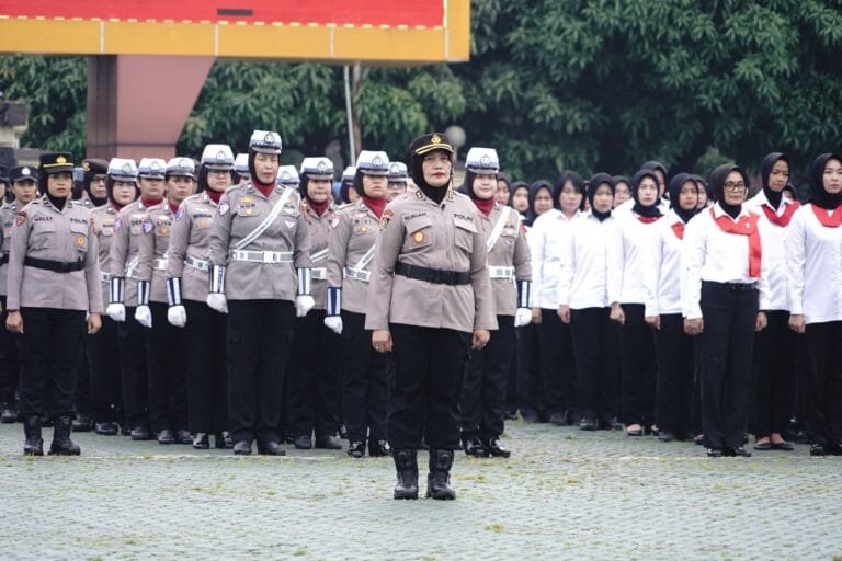 Polda Jabar Gelar Upacara Peringatan Hari Ibu 2024
